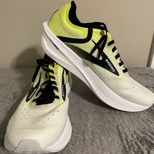 Brooks Unisex Hyperion Elite 2 Size 12